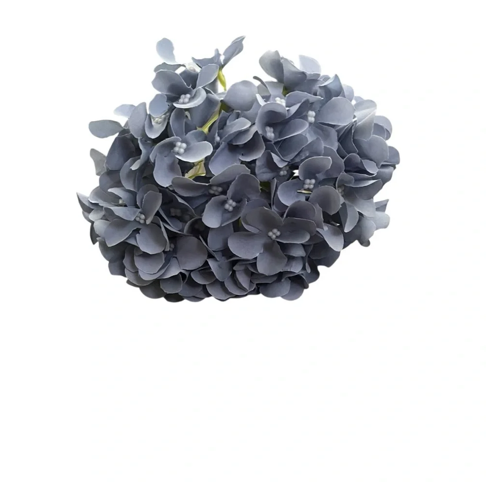 Elegant Blue 18